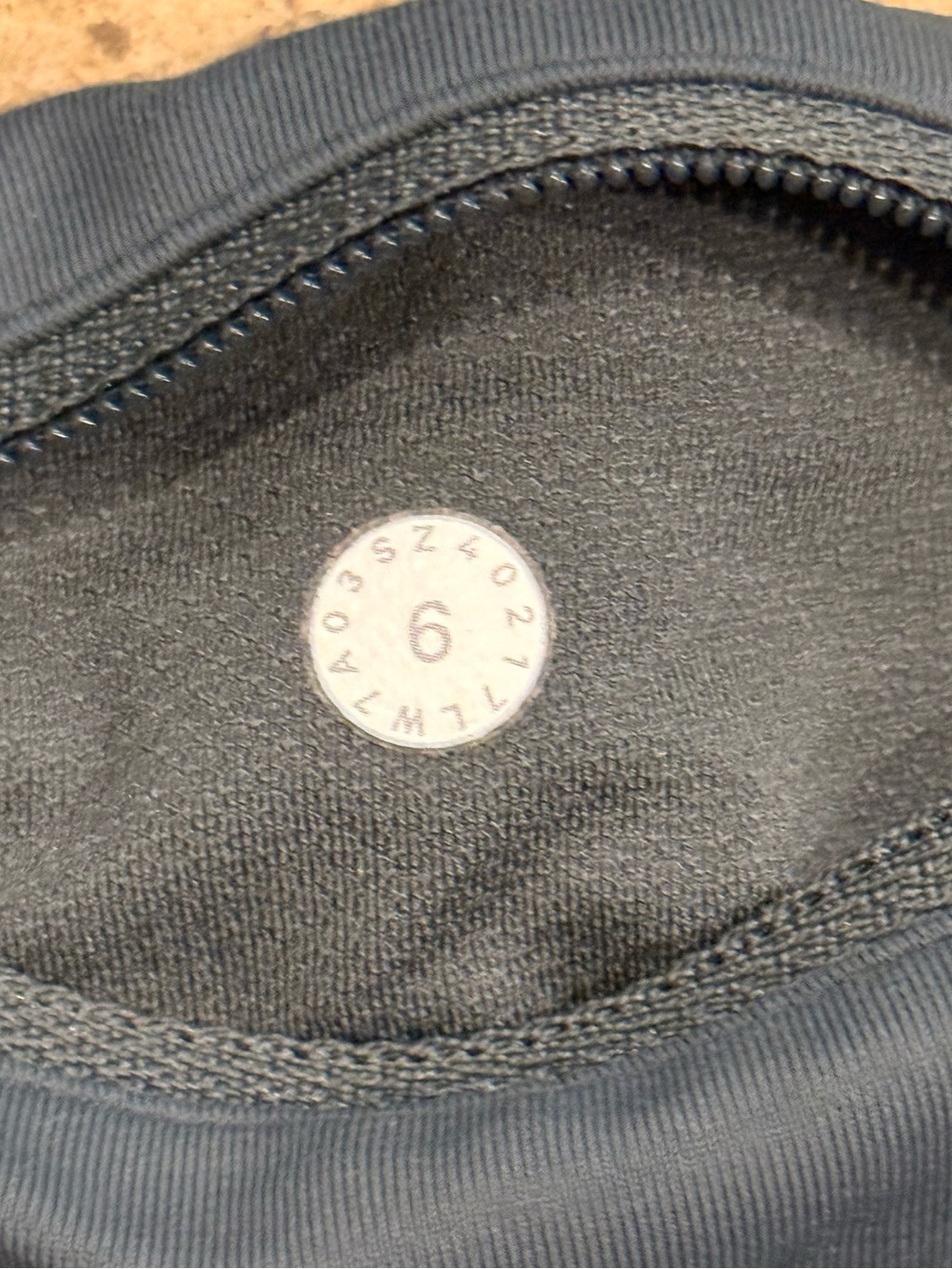 Lot 5 Lululemon Tracker Short V *4"/Lululemon Run Times Short *4-way Stretch (6) - Picture 7 of 12